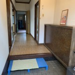 (玄関)