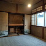 リビング奥、６帖和室(寝室)